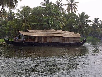 twidells_houseboat_kerala_india